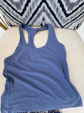 Lululemon racer back blue tank 4